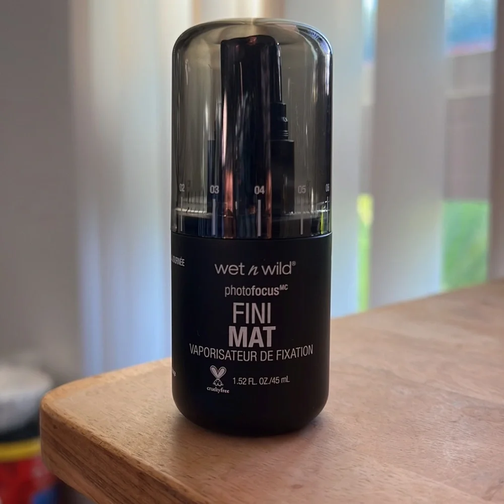 Wet N Wild Setting Spray